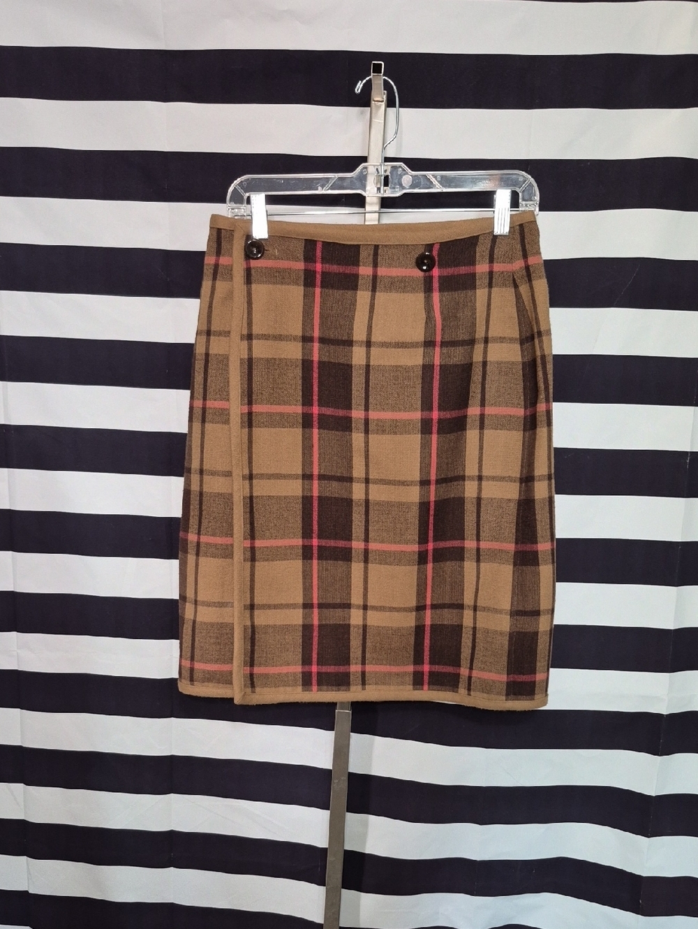 Vintage Classic Plaid Pencil Skirt in Camel